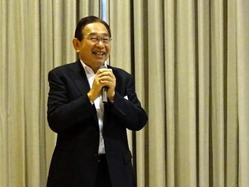 総会風景